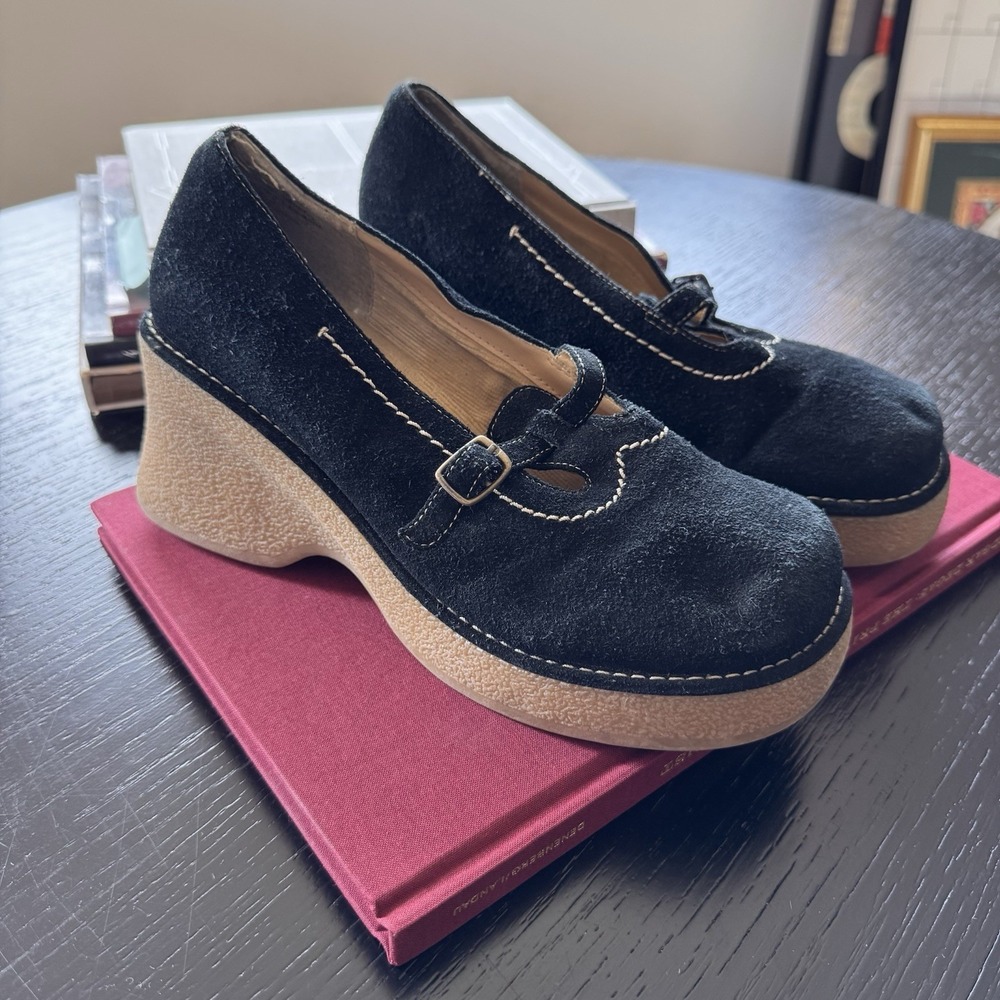 Vtg 90s Y2K ELLEMNNO Black Suede Mary Jane Wedge Platforms Crepe Sole Size 7.5M